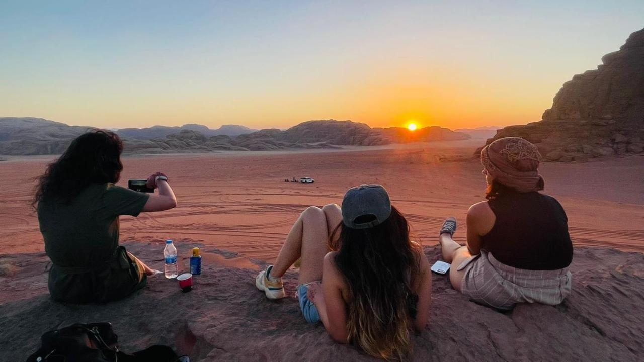 Stars Life Camp-Tour Hotel Wadi Rum Ngoại thất bức ảnh