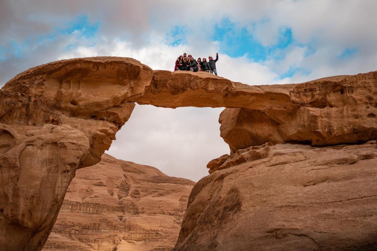 Stars Life Camp-Tour Hotel Wadi Rum Ngoại thất bức ảnh