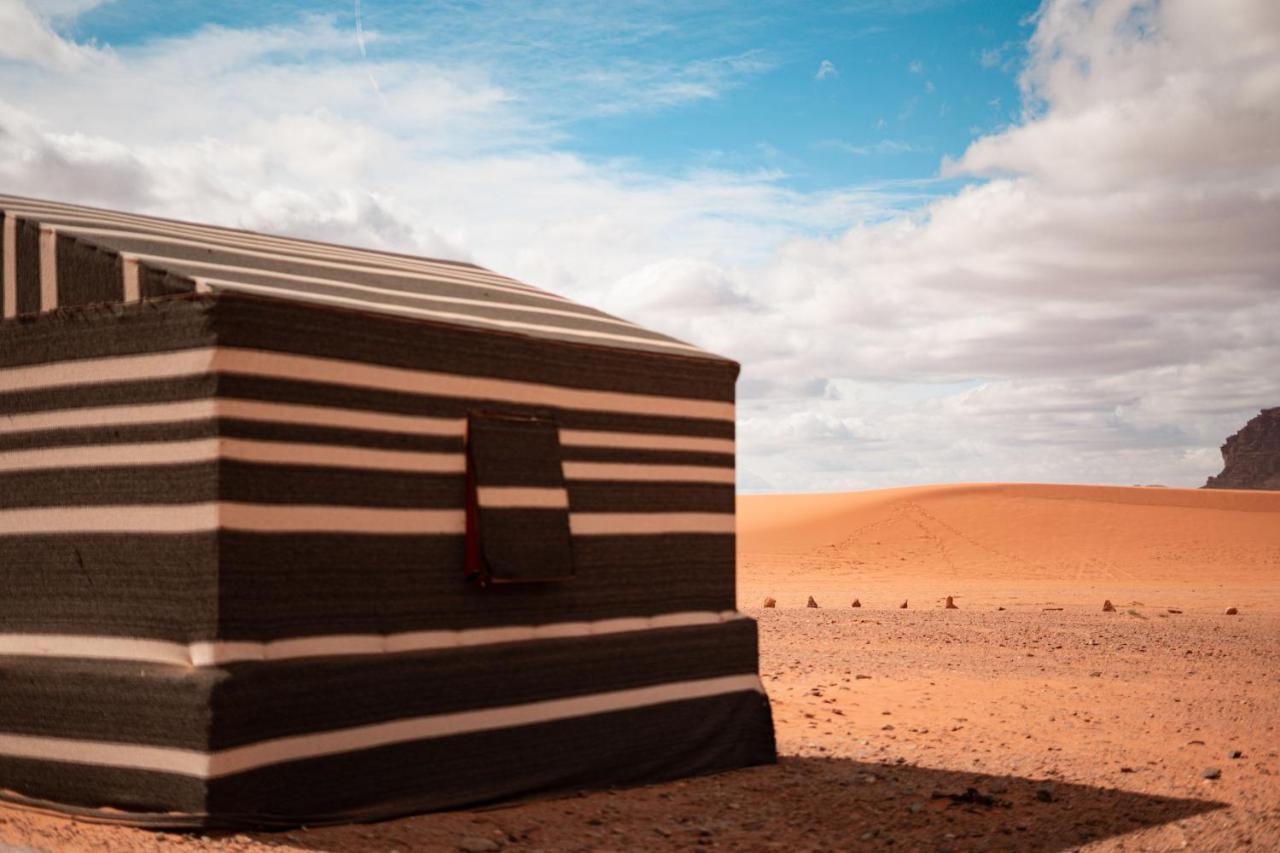 Stars Life Camp-Tour Hotel Wadi Rum Ngoại thất bức ảnh