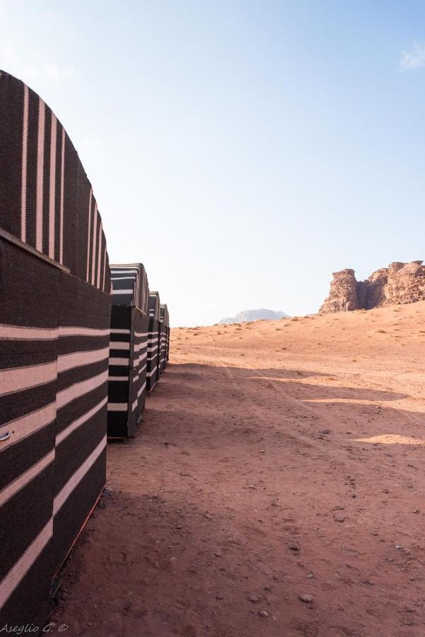 Stars Life Camp-Tour Hotel Wadi Rum Ngoại thất bức ảnh
