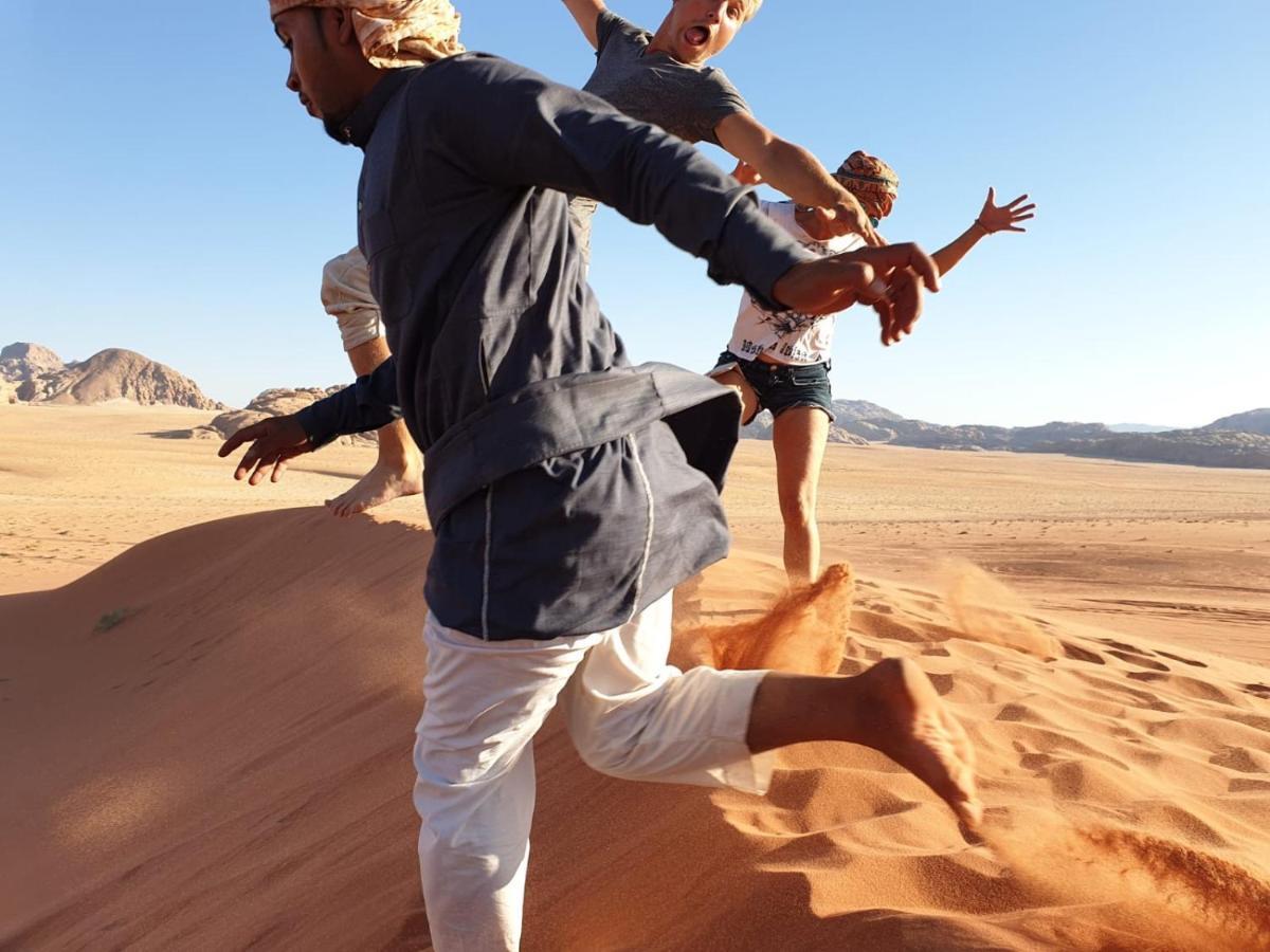 Stars Life Camp-Tour Hotel Wadi Rum Ngoại thất bức ảnh