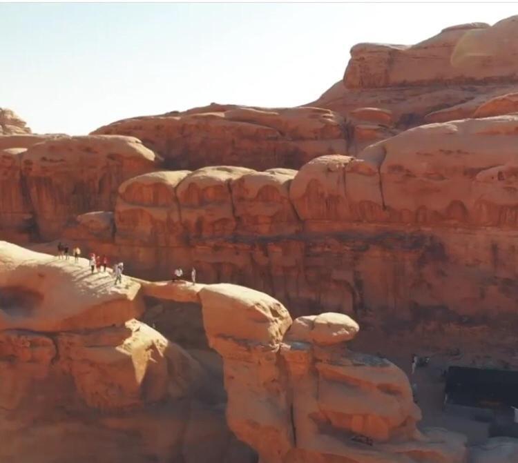 Stars Life Camp-Tour Hotel Wadi Rum Ngoại thất bức ảnh