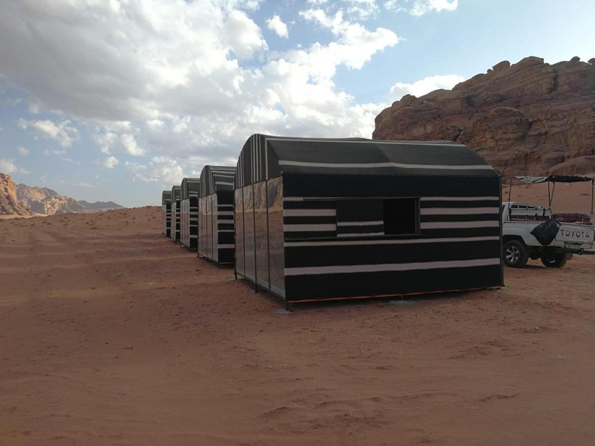 Stars Life Camp-Tour Hotel Wadi Rum Ngoại thất bức ảnh